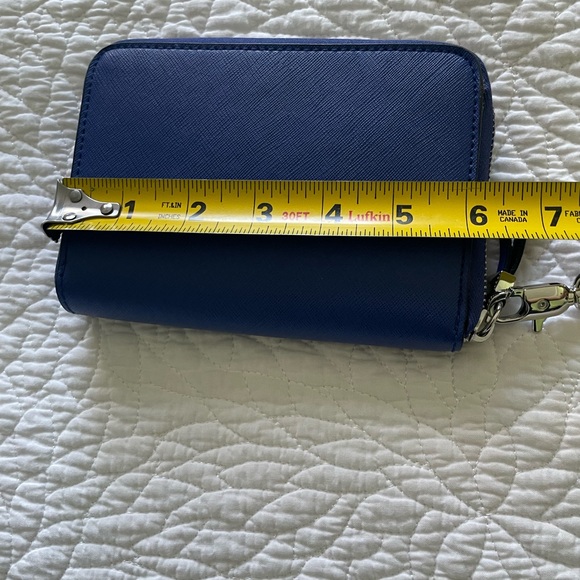 NWOT Women’s Stella & Dot Wristlet Wallet Covalr Blue with Silver hardware - Picture 3 of 8